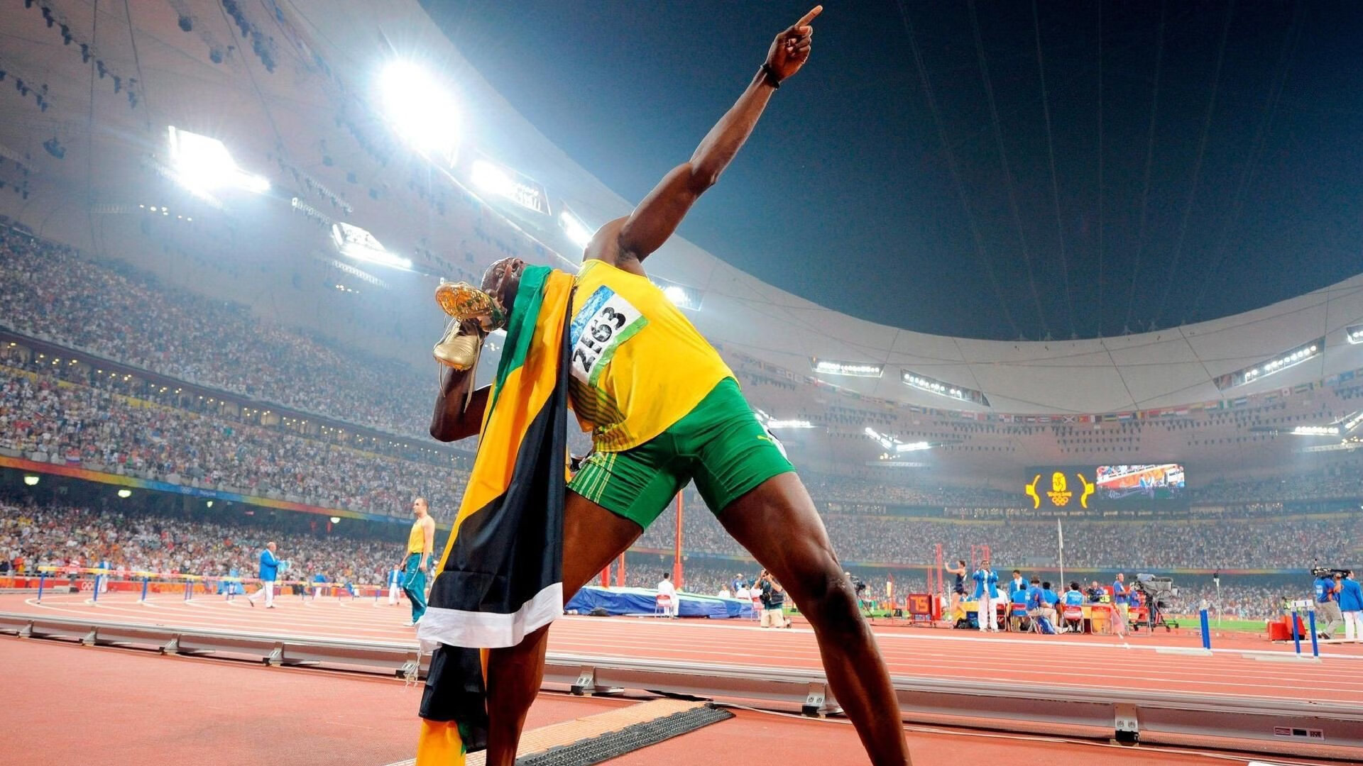 刺激!11场分差都为两位数!最大分差高达40分,一队已提前出局,足球场上最大分差